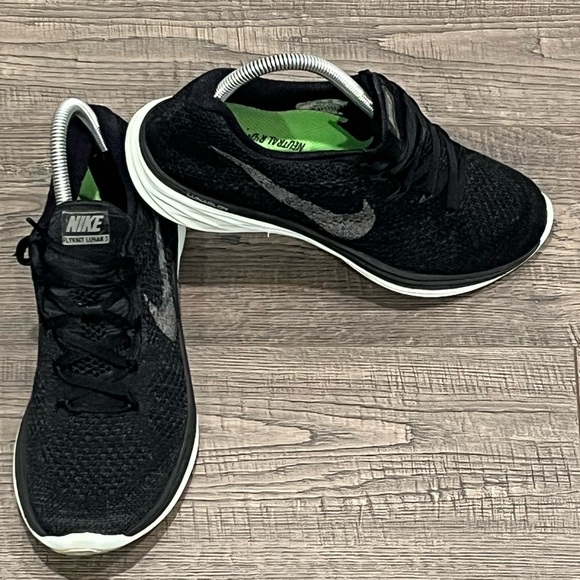 Nike WMNS Flyknit Lunar3 Midnight Pack 826838-003 Size 8 - Picture 5 of 15